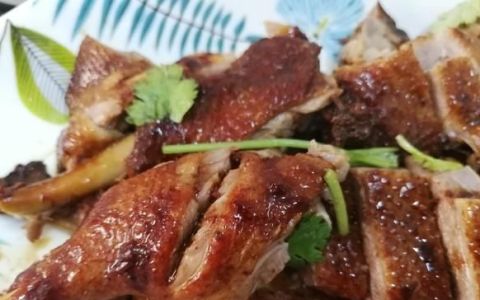酱油鸭怎么做好吃又简单的做法，姜葱鸭怎么做好吃？