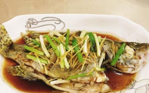 桂花鱼怎么做好吃又简单
，冰鲜桂花鱼怎么做好吃？
