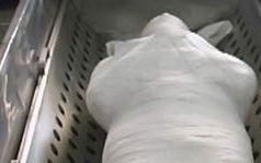 冰葬的温度是多少度
，冰棺保存尸体最佳温度？