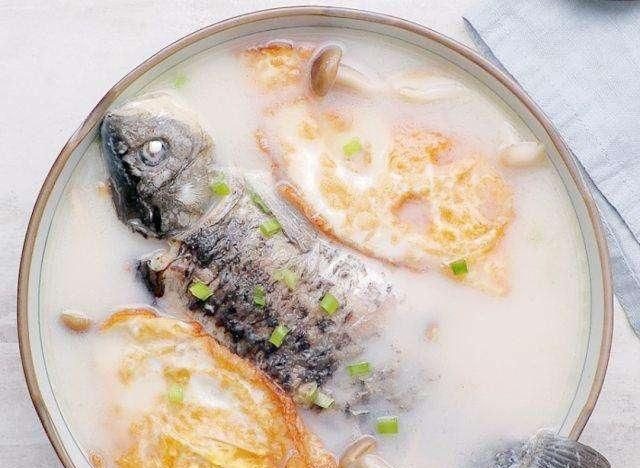 清炖鲤鱼的汤最好做法